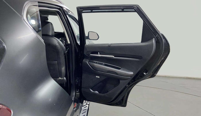 2021 KIA SONET GTX PLUS 1.0 IMT, Petrol, Manual, 22,542 km, RHS Rear Door