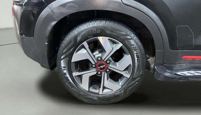 2021 KIA SONET GTX PLUS 1.0 IMT, Petrol, Manual, 22,542 km, Right Rear Wheel
