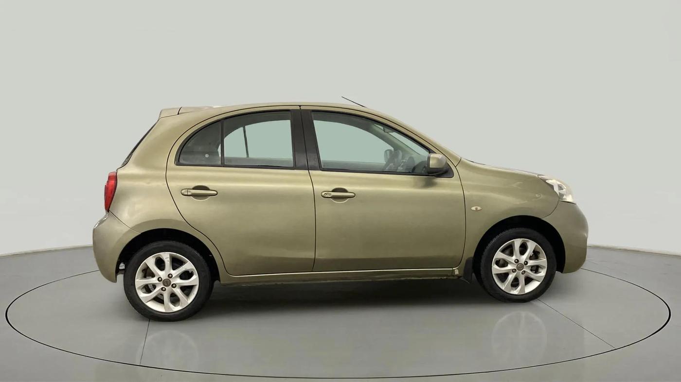 2014 Nissan Micra XV CVT, Petrol, Automatic, 64,396 km, Right Side View
