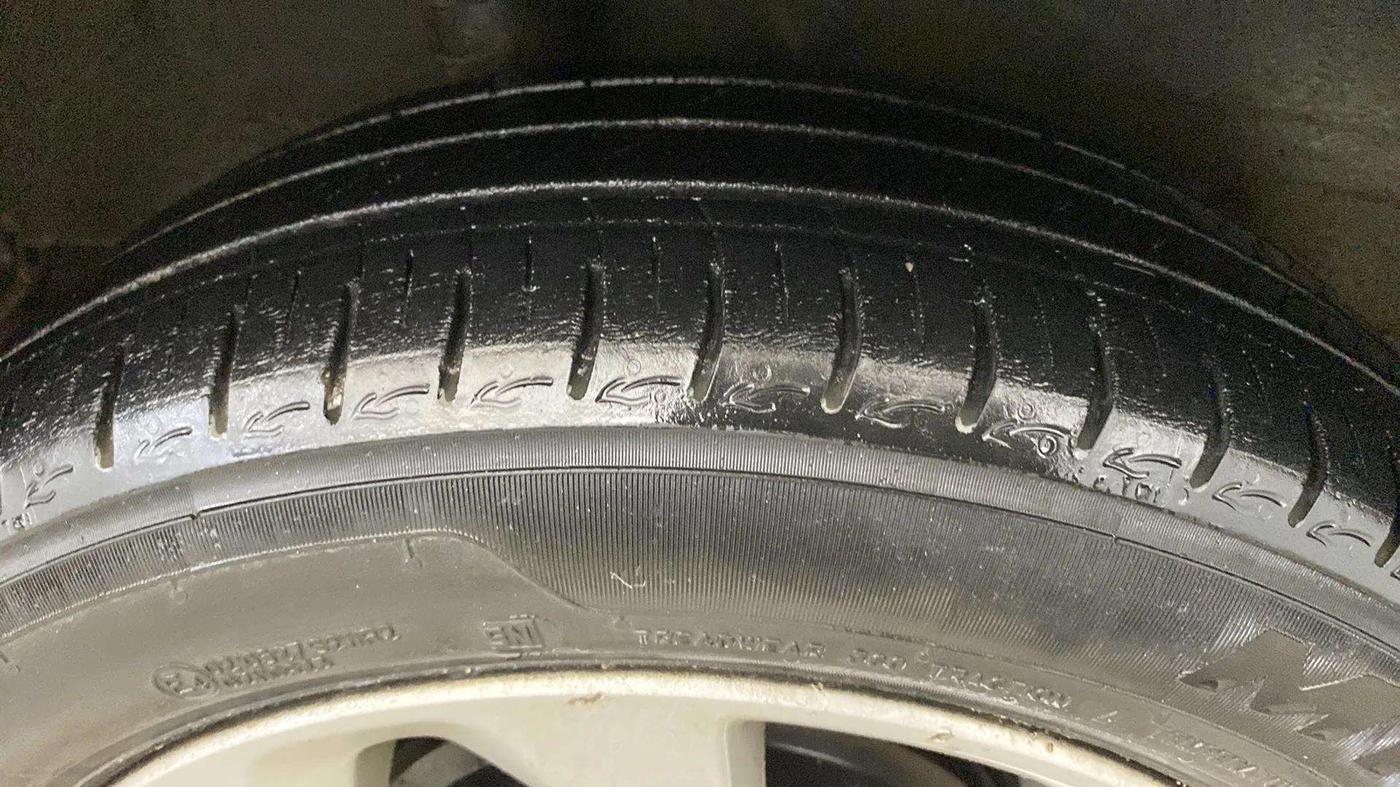 2014 Nissan Micra XV CVT, Petrol, Automatic, 64,396 km, Left Front Tyre Tread
