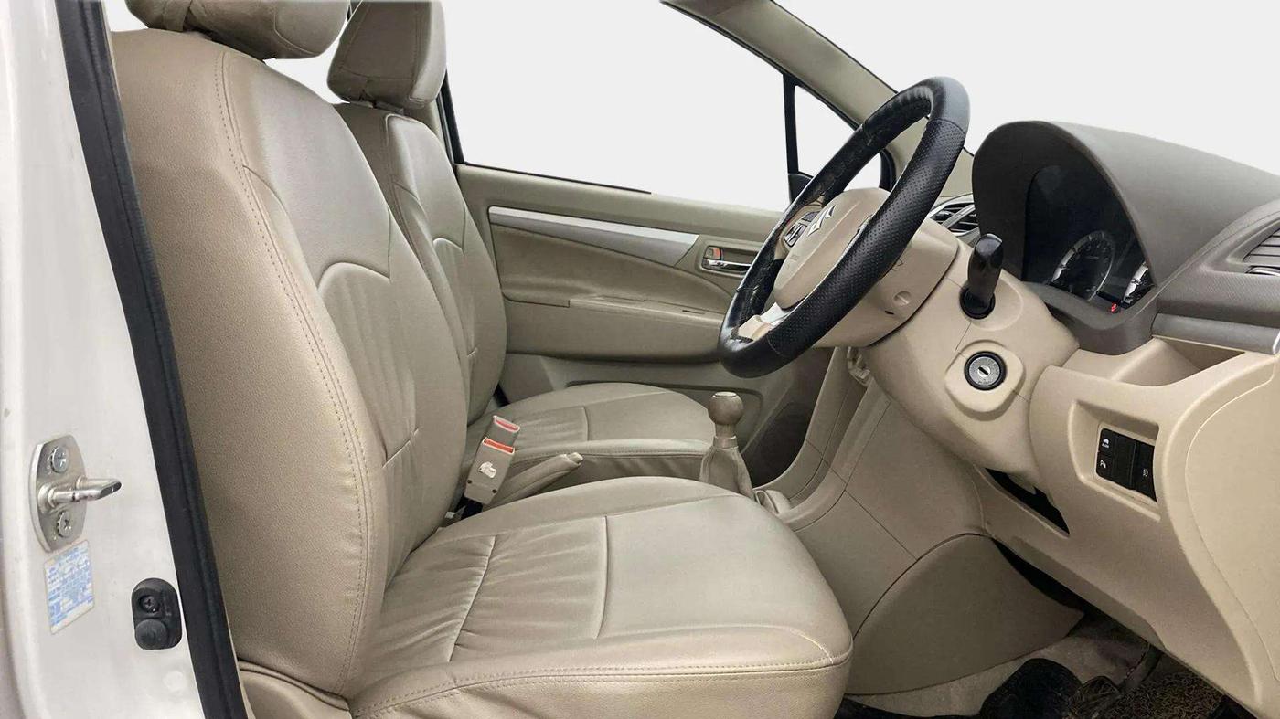 2016 Maruti Ertiga VXI, Petrol, Manual, 11,509 km, Right Side Front Door Cabin