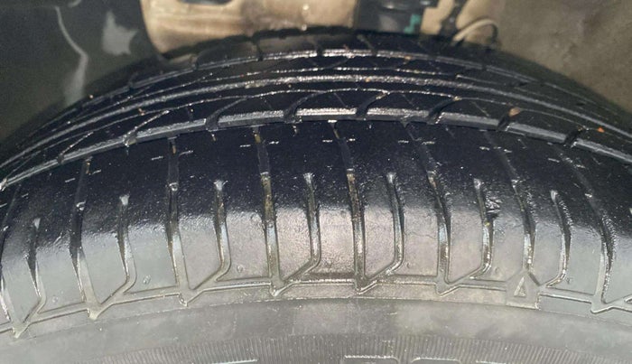 2018 Hyundai Elite i20 ASTA 1.2  CVT, Petrol, Automatic, 65,580 km, Left Front Tyre Tread