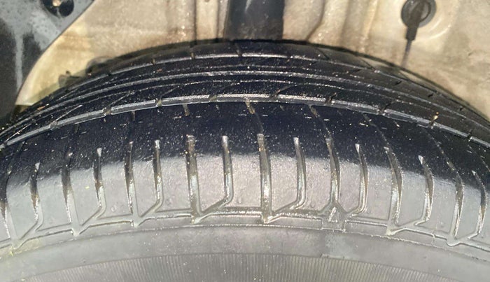 2018 Hyundai Elite i20 ASTA 1.2  CVT, Petrol, Automatic, 65,580 km, Right Rear Tyre Tread