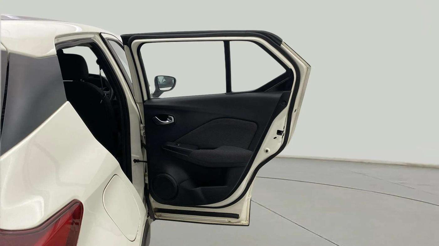 2019 Nissan Kicks XL 1.5, Petrol, Manual, 51,027 km, RHS Rear Door