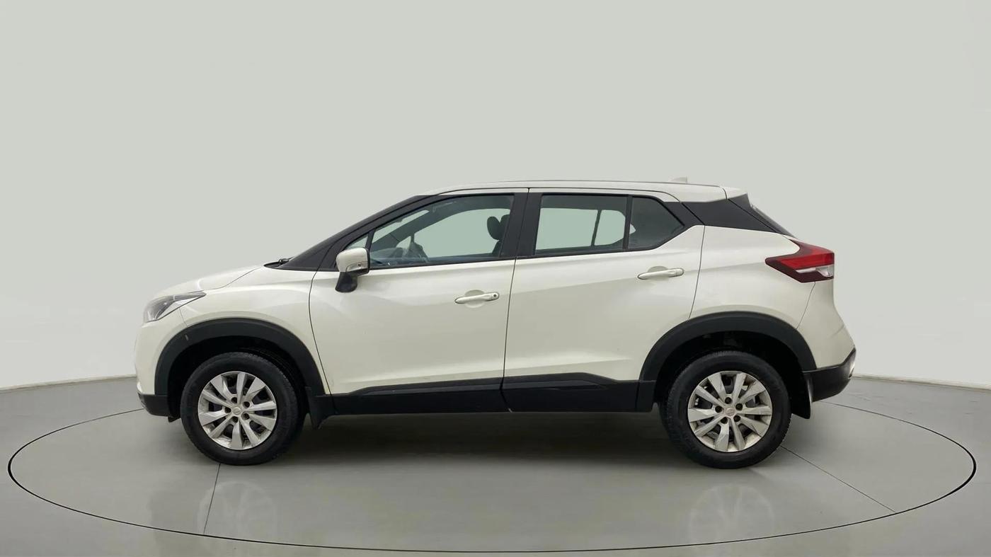 2019 Nissan Kicks XL 1.5, Petrol, Manual, 51,027 km, Left Side