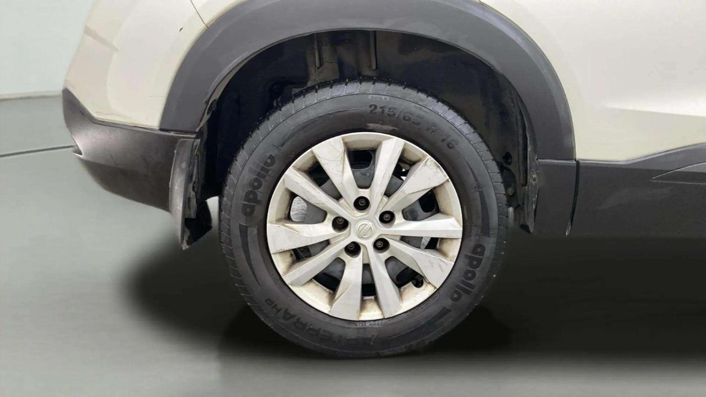 2019 Nissan Kicks XL 1.5, Petrol, Manual, 51,027 km, Right Rear Wheel