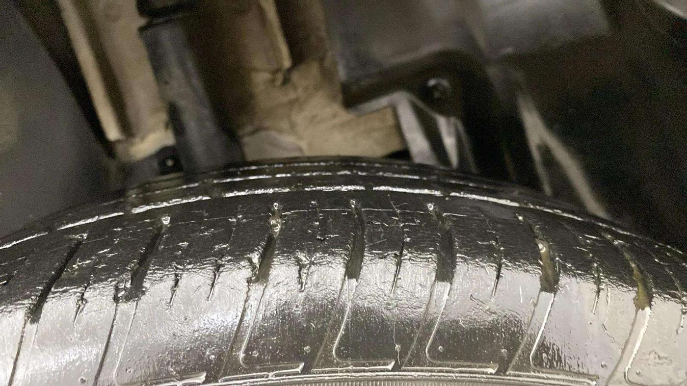 2019 Nissan Kicks XL 1.5, Petrol, Manual, 51,027 km, Left Rear Tyre Tread