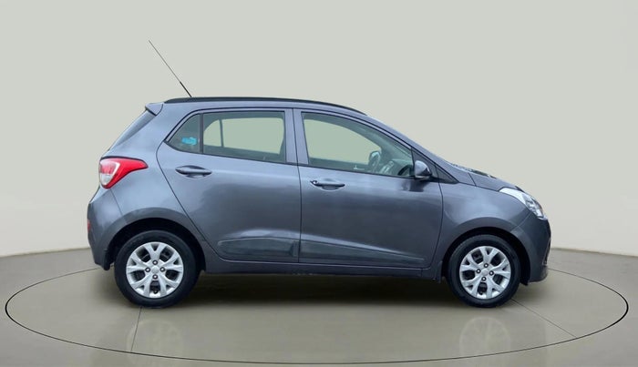 2015 Hyundai Grand i10 SPORTZ 1.1 CRDI, Diesel, Manual, 80,333 km, Right Side View