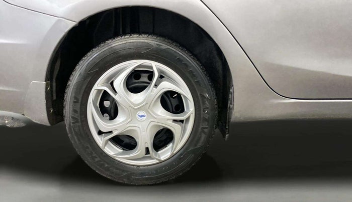 2015 Maruti Ciaz VXI+, Petrol, Manual, 64,335 km, Right Rear Wheel