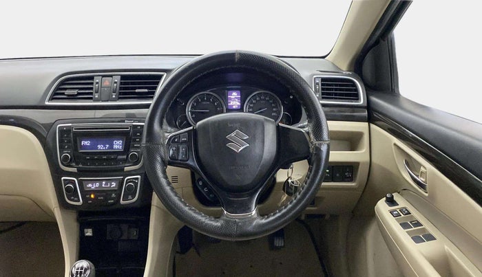 2015 Maruti Ciaz VXI+, Petrol, Manual, 64,335 km, Steering Wheel Close Up