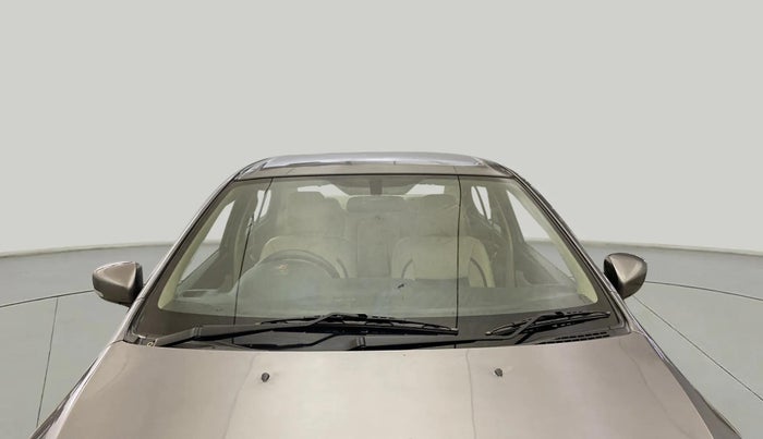 2015 Maruti Ciaz VXI+, Petrol, Manual, 64,335 km, Front Windshield