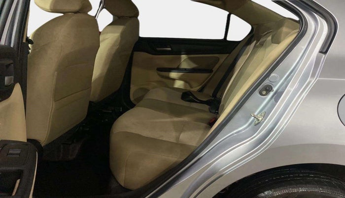 2024 Honda Amaze 1.2L I-VTEC S CVT, Petrol, Automatic, 18,785 km, Right Side Rear Door Cabin