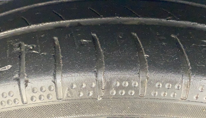 2018 Ford Ecosport TITANIUM + 1.5L PETROL AT, Petrol, Automatic, 55,639 km, Left Front Tyre Tread