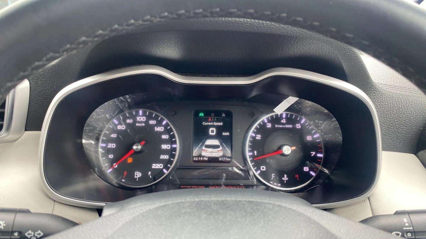2024 MG ASTOR Sprint 1.5 MT (Ivory), Petrol, Manual, 6,881 km, Odometer Image