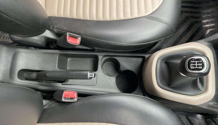 2019 Hyundai Grand i10 ASTA 1.2 KAPPA VTVT, Petrol, Manual, 64,605 km, Gear Lever