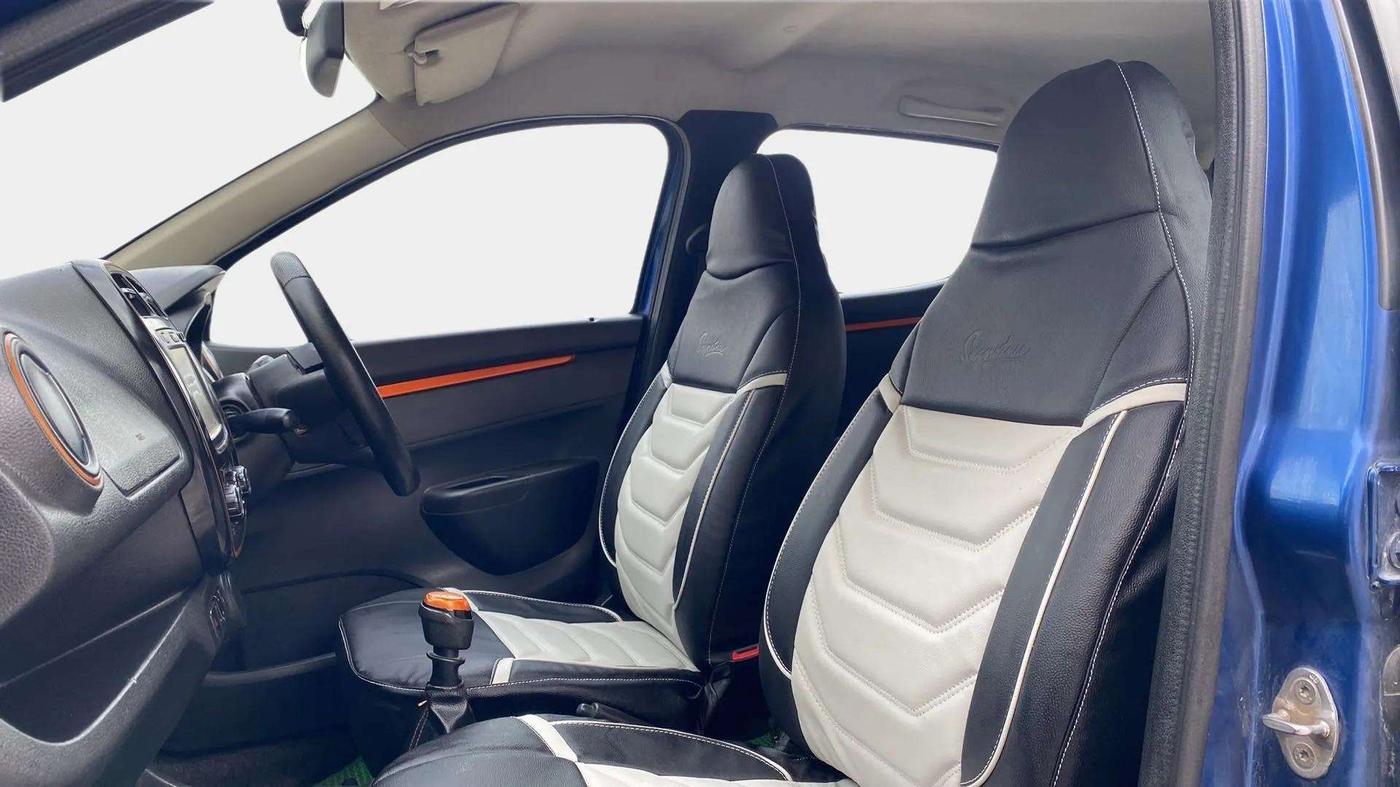 2018 Renault Kwid CLIMBER 1.0, Petrol, Manual, 67,555 km, Right Side Front Door Cabin