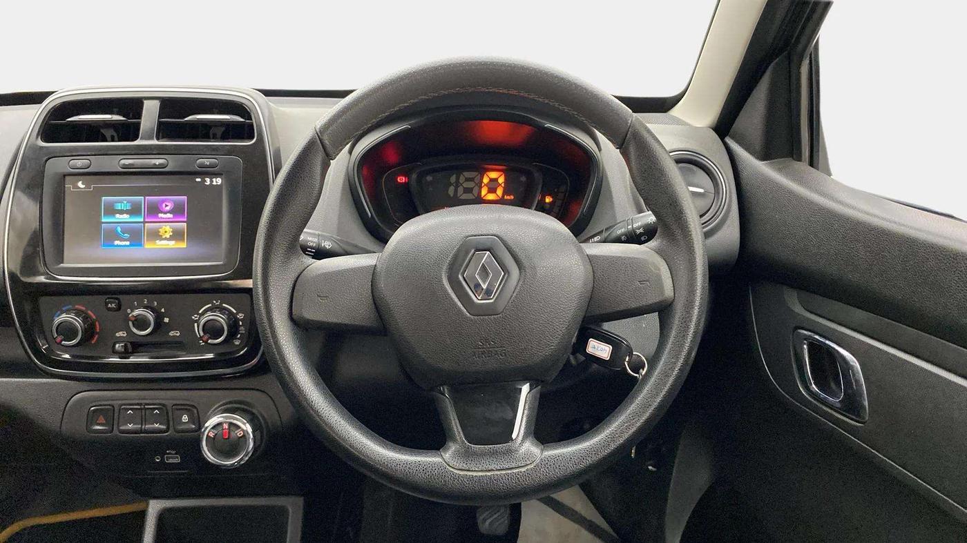 2018 Renault Kwid RXT 1.0 AMT (O), Petrol, Automatic, 51,964 km, Steering Wheel Close Up
