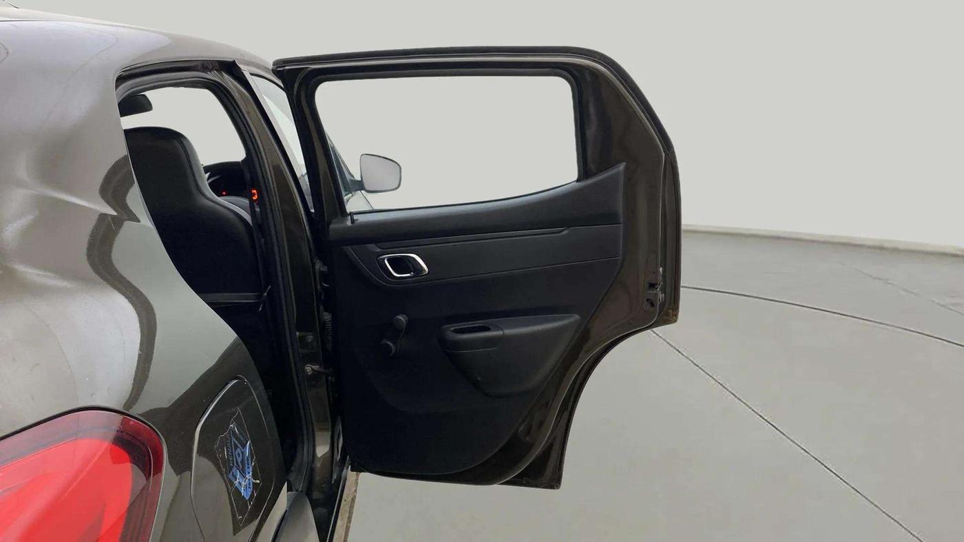 2018 Renault Kwid RXT 1.0 AMT (O), Petrol, Automatic, 51,964 km, RHS Rear Door