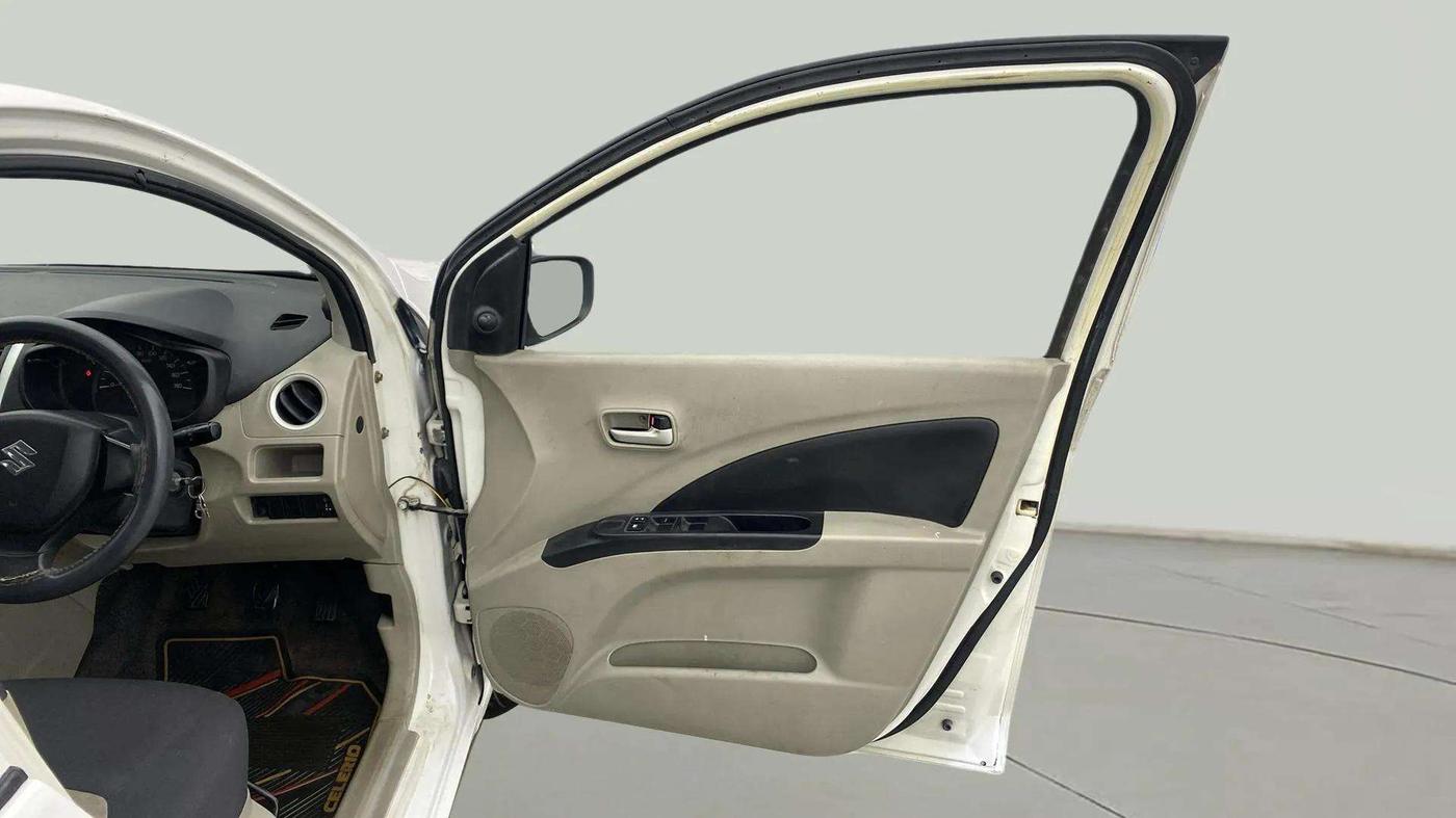 2014 Maruti Celerio VXI, Petrol, Manual, 62,983 km, RHS Front Door
