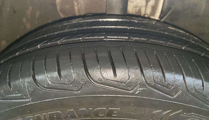2023 Tata Tiago XTA PETROL, Petrol, Automatic, 21,455 km, Right Front Tyre Tread