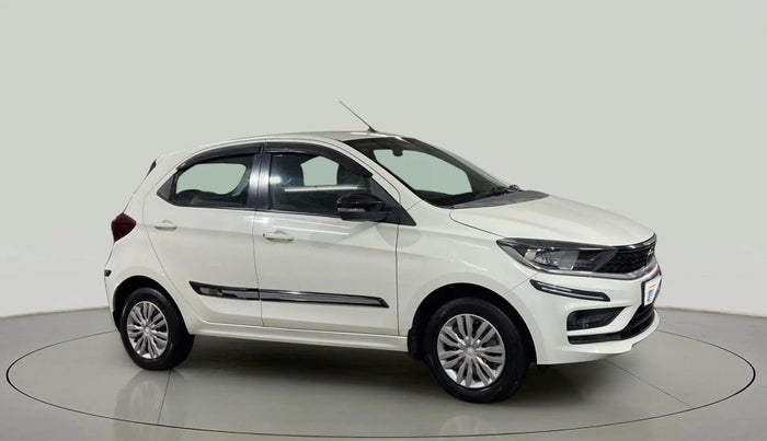 2023 Tata Tiago XTA PETROL, Petrol, Automatic, 21,455 km, Right Front Diagonal