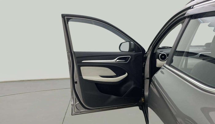 2023 MG ASTOR SHARP 1.5 CVT IVORY, Petrol, Automatic, 9,202 km, LHS Front Door