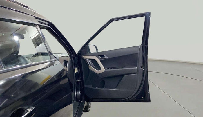 2018 Hyundai Creta E PLUS 1.6 PETROL, Petrol, Manual, 90,948 km, RHS Front Door