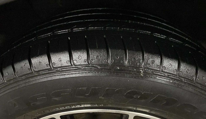 2018 Hyundai Creta E PLUS 1.6 PETROL, Petrol, Manual, 90,948 km, Left Rear Tyre Tread