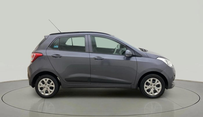 2015 Hyundai Grand i10 SPORTZ 1.2 KAPPA VTVT, Petrol, Manual, 1,03,186 km, Right Side View