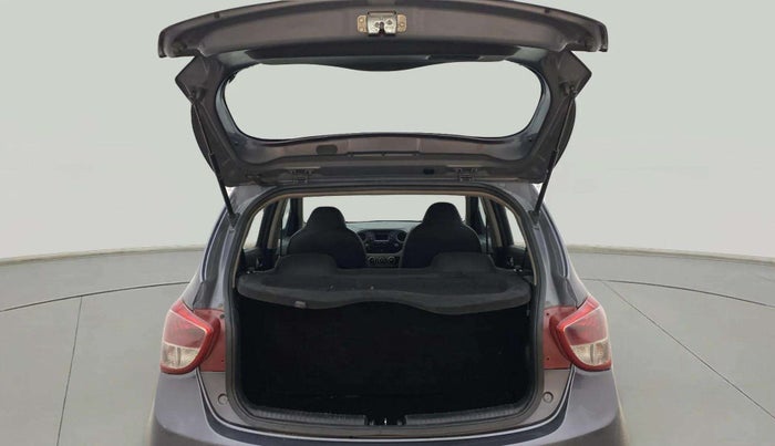 2015 Hyundai Grand i10 SPORTZ 1.2 KAPPA VTVT, Petrol, Manual, 1,03,186 km, Boot Open Zoomed View