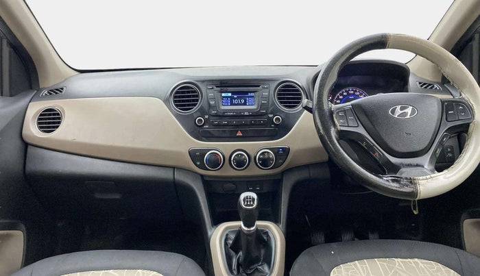 2015 Hyundai Grand i10 SPORTZ 1.2 KAPPA VTVT, Petrol, Manual, 1,03,186 km, Dashboard
