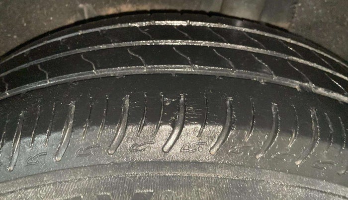 2019 Maruti Baleno SIGMA PETROL 1.2, Petrol, Manual, 60,590 km, Left Rear Tyre Tread