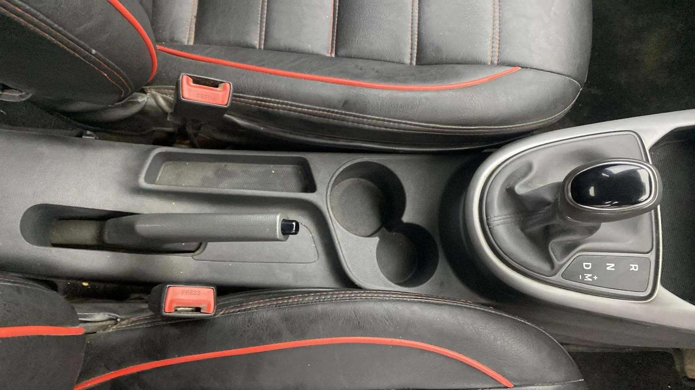 2019 Hyundai GRAND I10 NIOS SPORTZ AMT 1.2 KAPPA VTVT, Petrol, Automatic, 96,367 km, Gear Lever