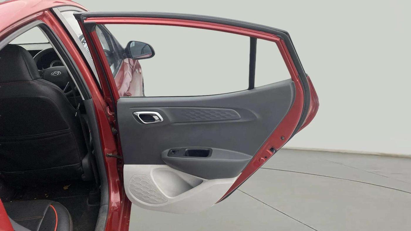 2019 Hyundai GRAND I10 NIOS SPORTZ AMT 1.2 KAPPA VTVT, Petrol, Automatic, 96,367 km, RHS Rear Door
