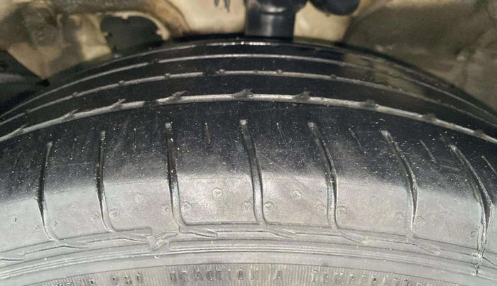 2022 KIA SELTOS GTX PLUS DCT 1.4 PETROL, Petrol, Automatic, 30,975 km, Left Front Tyre Tread