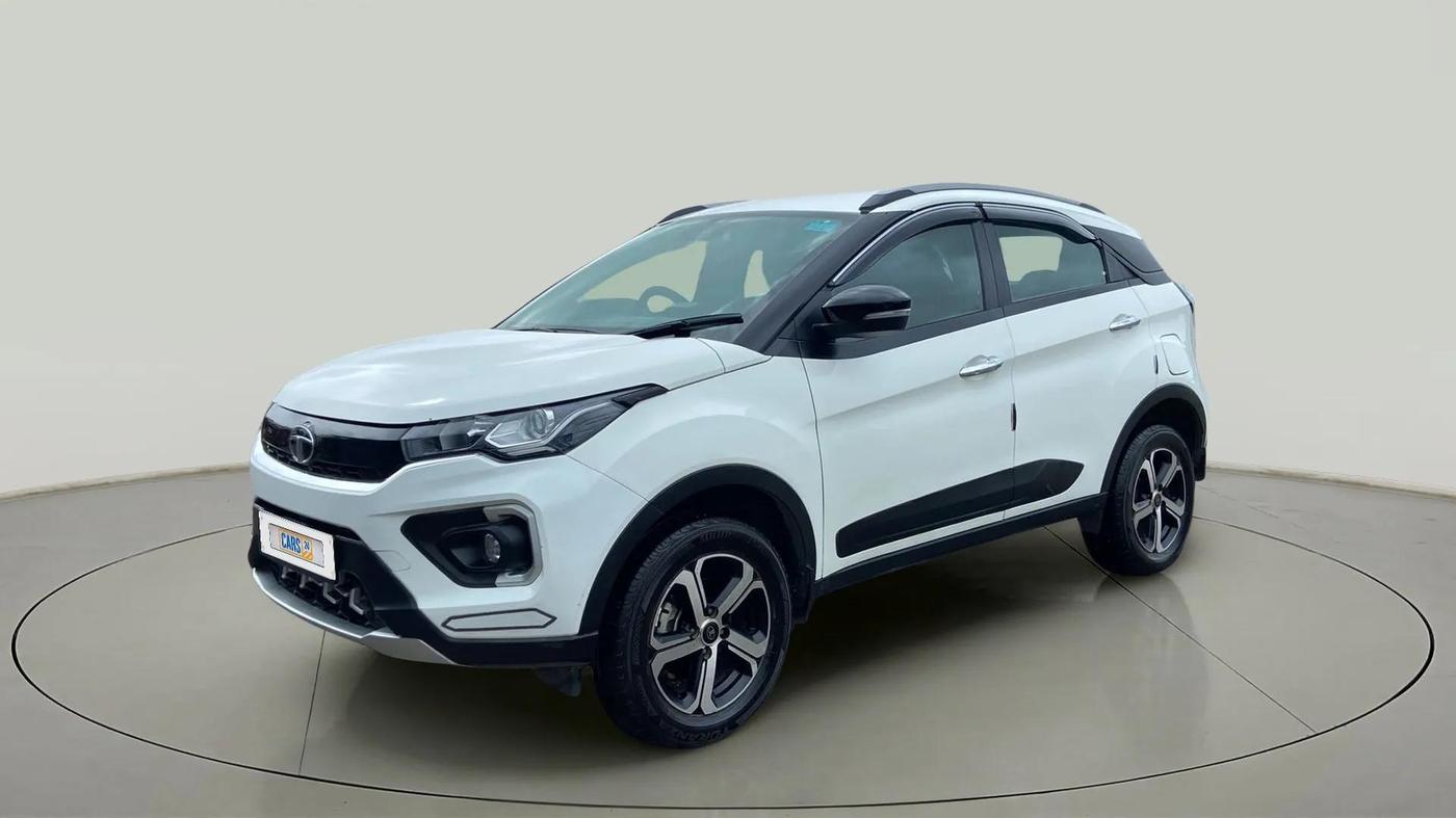 2023 Tata NEXON XZA PLUS PETROL, Petrol, Automatic, 15,746 km, Left Front Diagonal