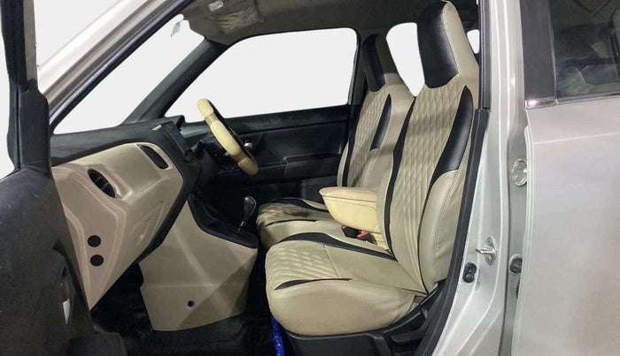 2020 Maruti New Wagon-R VXI 1.2 AMT, Petrol, Automatic, 13,777 km, Right Side Front Door Cabin