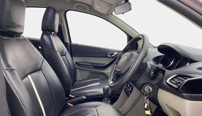2018 Tata Tiago XZ PETROL, Petrol, Manual, 66,498 km, Right Side Front Door Cabin