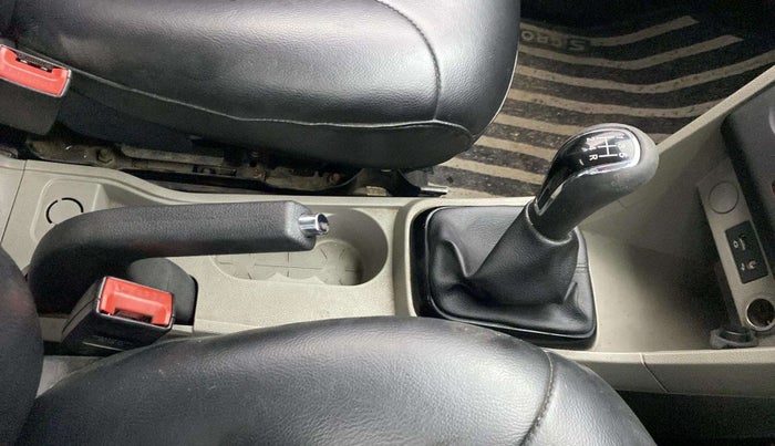 2018 Tata Tiago XZ PETROL, Petrol, Manual, 66,498 km, Gear Lever