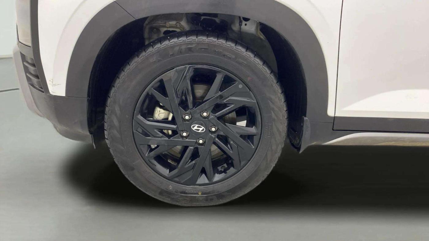 2024 Hyundai Creta S (O) 1.5 PETROL, Petrol, Manual, 15,111 km, Left Front Wheel