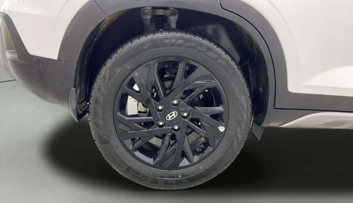 2024 Hyundai Creta S (O) 1.5 PETROL, Petrol, Manual, 15,111 km, Right Rear Wheel