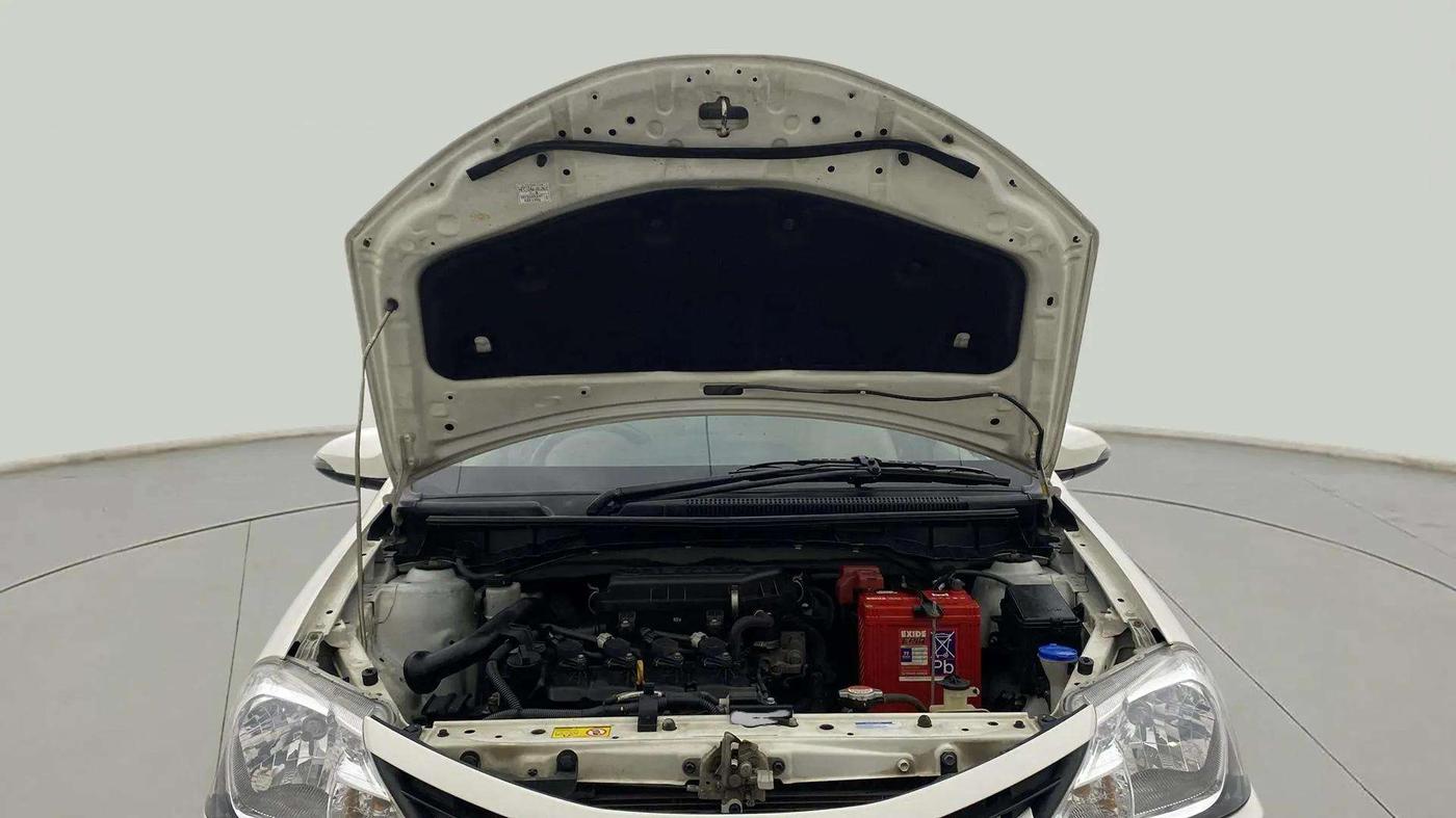 2019 Toyota Etios Liva VX, Petrol, Manual, 23,990 km, Open Bonet