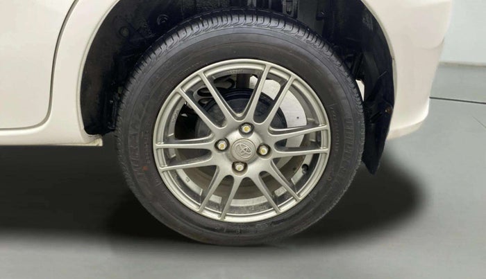 2019 Toyota Etios Liva VX, Petrol, Manual, 23,881 km, Left Rear Wheel