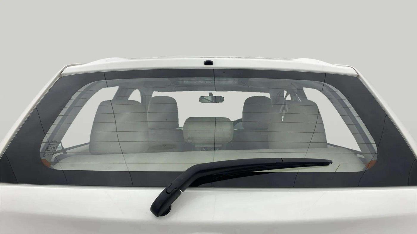 2019 Toyota Etios Liva VX, Petrol, Manual, 23,990 km, Rear Windshield