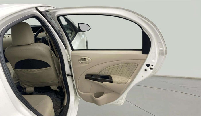 2019 Toyota Etios Liva VX, Petrol, Manual, 23,881 km, RHS Rear Door
