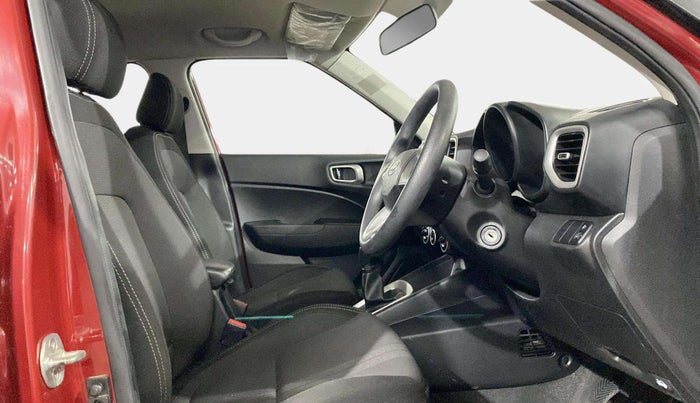 2020 Hyundai VENUE S 1.2, Petrol, Manual, 38,585 km, Right Side Front Door Cabin