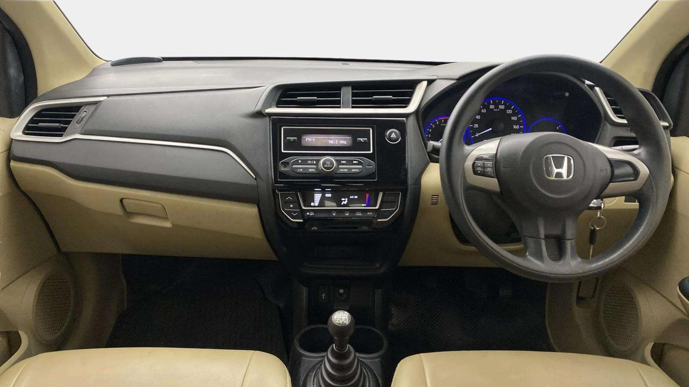 2017 Honda Amaze 1.2L I-VTEC S, Petrol, Manual, 93,944 km, Dashboard