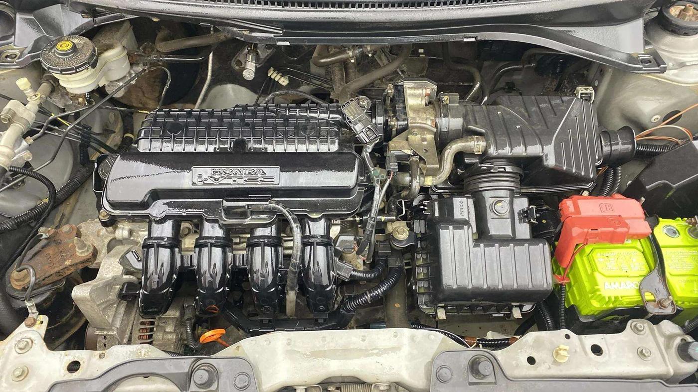 2017 Honda Amaze 1.2L I-VTEC S, Petrol, Manual, 93,944 km, Engine View