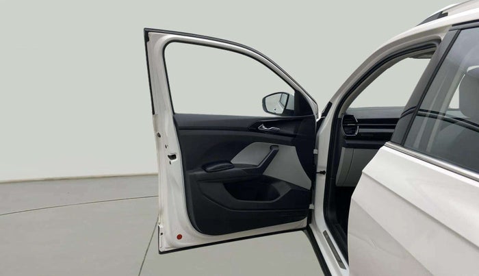 2021 Skoda KUSHAQ STYLE 1.0L TSI MT, Petrol, Manual, 77,520 km, LHS Front Door