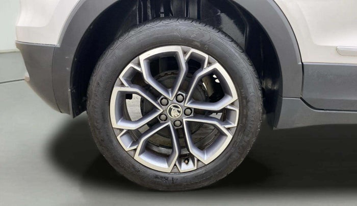 2021 Skoda KUSHAQ STYLE 1.0L TSI MT, Petrol, Manual, 77,520 km, Right Rear Wheel